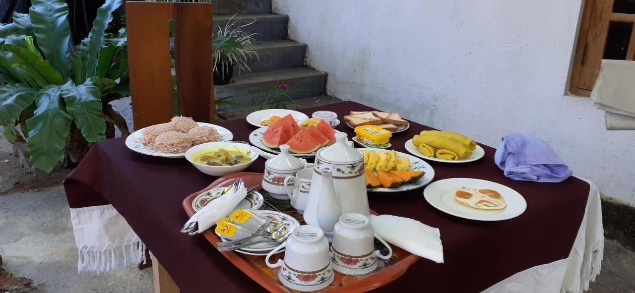 Bisandu Guesthouse ミリッサ エクステリア 写真